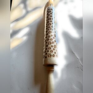 Brand new rolling pin.